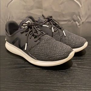 Dark gray women’s New Balance Fuelcore Coast 6.5